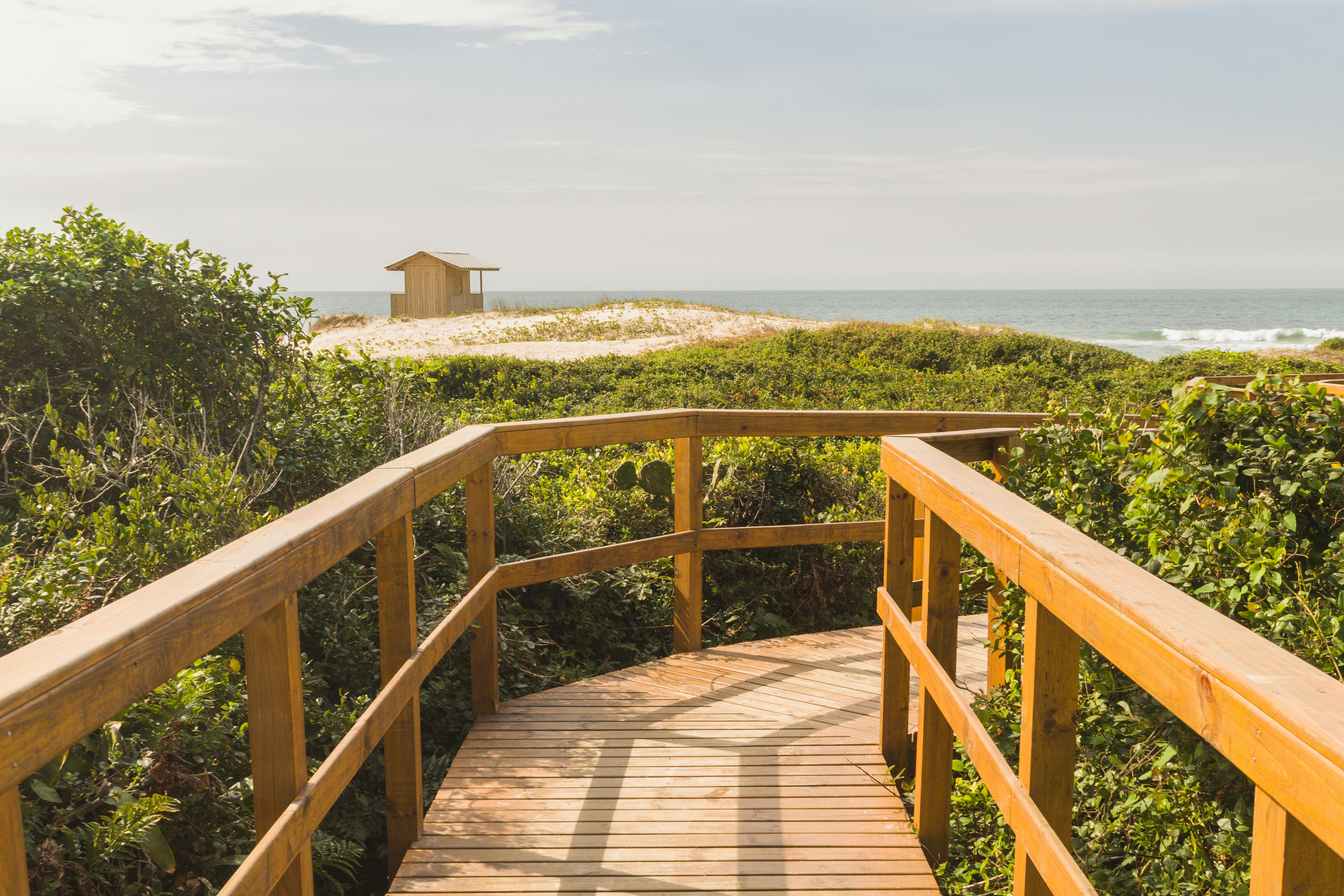 Coastal Cabana: Where Serenity Meets Sophistication